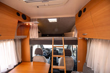 Lataa kuva Galleria-katseluun, Knaus Sun Traveller A 655 MF