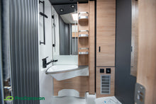 Lataa kuva Galleria-katseluun, Knaus Live TI 650 MEG Platinum Selection