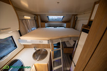 Lataa kuva Galleria-katseluun, CI Elliot 84 XT