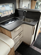 Ladda upp bild till gallerivisning, KNAUS SKY TI 700 MEB Platinum Selection