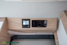 Lataa kuva Galleria-katseluun, Knaus BoxStar 600 Street 60 Years