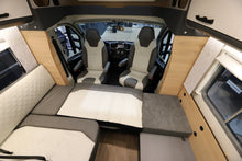 Lataa kuva Galleria-katseluun, Knaus Live Ti 650 MF Platinum Selection