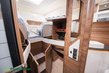 Lataa kuva Galleria-katseluun, Rapido i166M Distinction ALDE