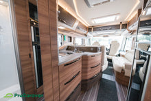 Lataa kuva Galleria-katseluun, Knaus Sun I 900 LX