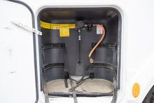 Lataa kuva Galleria-katseluun, Adria Matrix 670SC Nordkapp Edition Alde