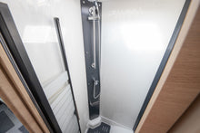 Lataa kuva Galleria-katseluun, Rapido 8096 DF Alde Ultimate Line