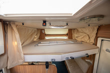 Lataa kuva Galleria-katseluun, Carado T 348