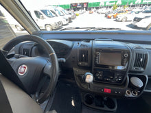 Lataa kuva Galleria-katseluun, Hymer B 878 SL