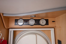 Lataa kuva Galleria-katseluun, Dethleffs Globebus