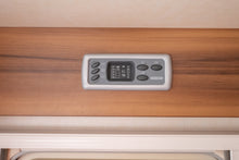 Lataa kuva Galleria-katseluun, Weinsberg Ti 700 MG