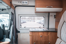 Ladda upp bild till gallerivisning, Adria Twin 640 SL