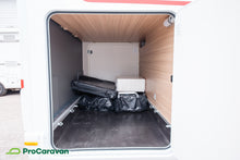 Lataa kuva Galleria-katseluun, Dethleffs Globebus