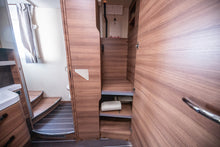 Lataa kuva Galleria-katseluun, Knaus Sun I 900 LX