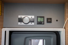 Lataa kuva Galleria-katseluun, Dethleffs Just T7052 EB