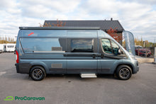 Lataa kuva Galleria-katseluun, Carthago Malibu 600