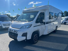 Lataa kuva Galleria-katseluun, Knaus Live Ti 650 MF Platinum Selection