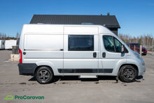 Lataa kuva Galleria-katseluun, Poessl 540