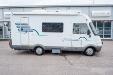 Ladda upp bild till gallerivisning, Hymer B 544