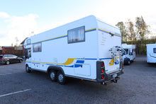 Lataa kuva Galleria-katseluun, Eura Mobil A 770EB