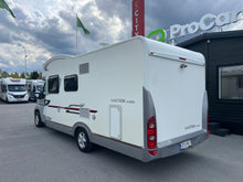 Lataa kuva Galleria-katseluun, Adria Matrix Axess M 680 SP