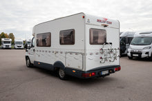 Lataa kuva Galleria-katseluun, Autoroller 15P