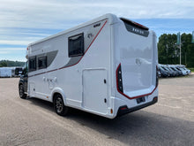 Ladda upp bild till gallerivisning, Rapido 696F R65 Edition