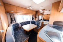 Lataa kuva Galleria-katseluun, Adria CLASSICA