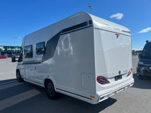 Lataa kuva Galleria-katseluun, Knaus Live Ti 650 MF Platinum Selection