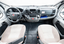 Lataa kuva Galleria-katseluun, Adria Matrix M 680 SP