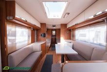 Lataa kuva Galleria-katseluun, Adria Adora