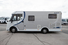 Lataa kuva Galleria-katseluun, Dethleffs Globebus