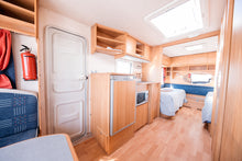 Lataa kuva Galleria-katseluun, Adria Classica