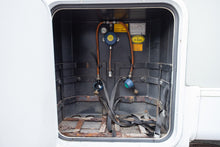 Lataa kuva Galleria-katseluun, Dethleffs T 5841