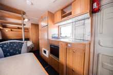 Lataa kuva Galleria-katseluun, Adria CLASSICA