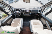 Lataa kuva Galleria-katseluun, Carthago T 143 C-Tourer