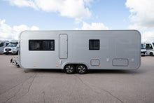 Lataa kuva Galleria-katseluun, Adria Astella