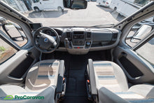 Lataa kuva Galleria-katseluun, Adria Coral S 680 SP