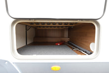 Lataa kuva Galleria-katseluun, Bürstner T660 Nexxo