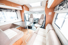 Lataa kuva Galleria-katseluun, Adria Matrix M 680 SP