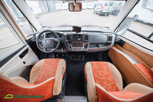 Lataa kuva Galleria-katseluun, Dethleffs Globebus