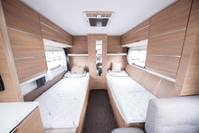 Lataa kuva Galleria-katseluun, Adria ADORA