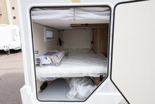 Lataa kuva Galleria-katseluun, Ci Elliot 79 M