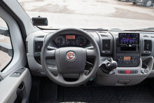 Lataa kuva Galleria-katseluun, LMC Liberty 662 TI Cruiser