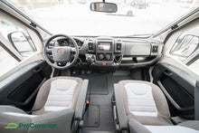 Lataa kuva Galleria-katseluun, Adria Twin 600 SPB Plus