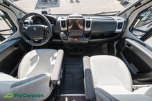 Lataa kuva Galleria-katseluun, Knaus BoxStar 600 Street 60 Years