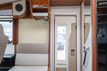 Lataa kuva Galleria-katseluun, Rapido I 66 Distinction