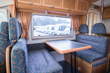 Ladda upp bild till gallerivisning, Hymer B 544