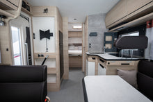 Lataa kuva Galleria-katseluun, Rapido 8096 DF Alde Ultimate Line