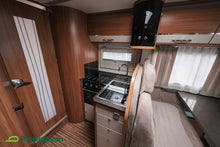 Lataa kuva Galleria-katseluun, Adria CORAL S 690SC