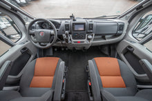 Lataa kuva Galleria-katseluun, Adria Twin